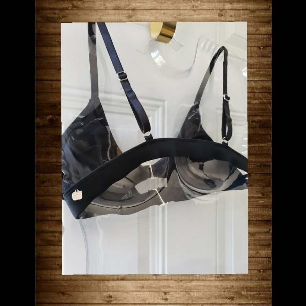 Fabletics Bikini top - Picture 3 of 9